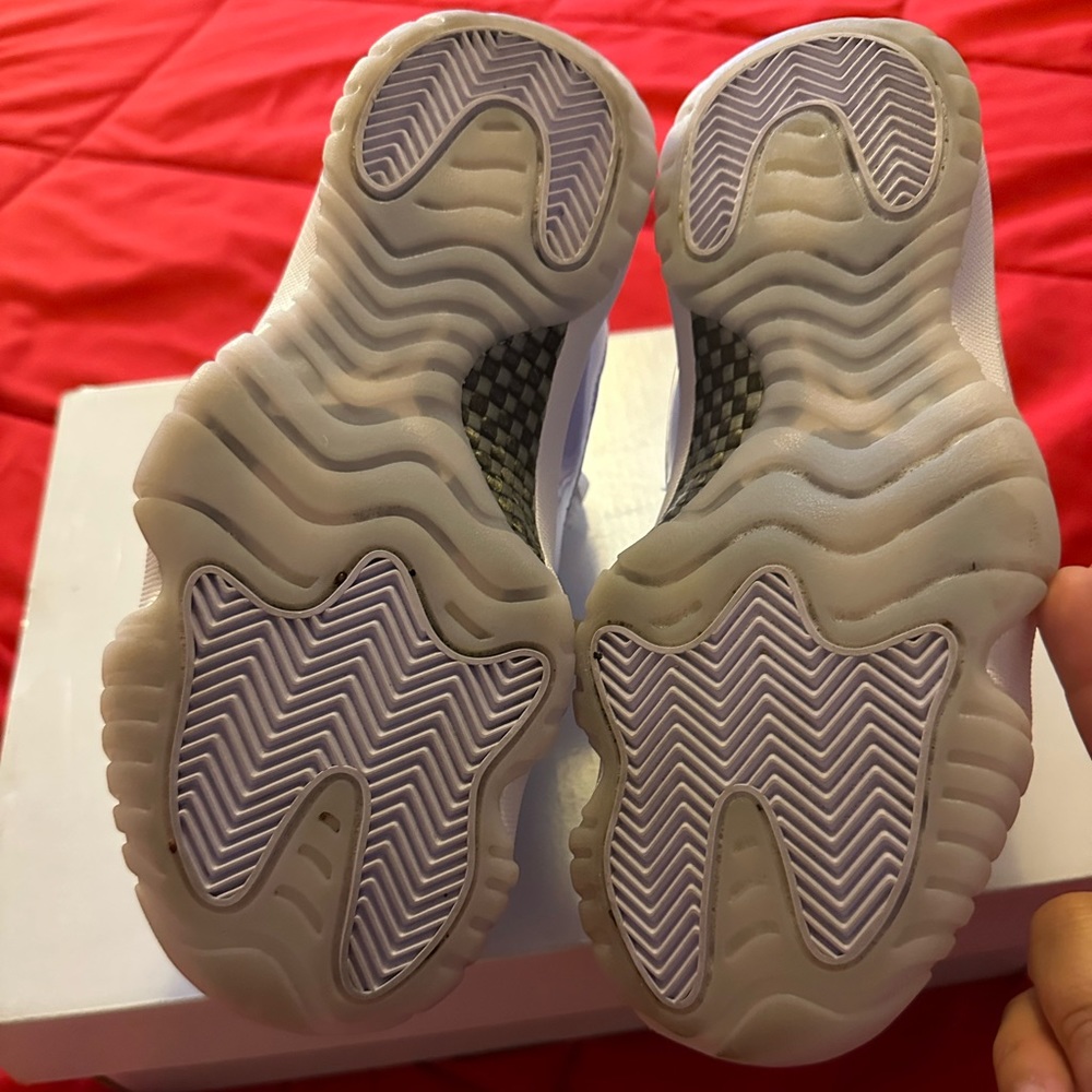Women’s air Jordan’s 11 retro low